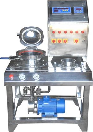 PILOT DYEING MACHINE